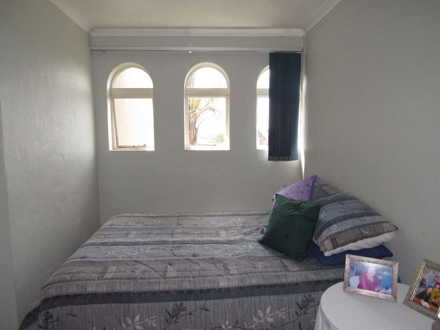 4 Bedroom Property for Sale in Wavecrest Eastern Cape